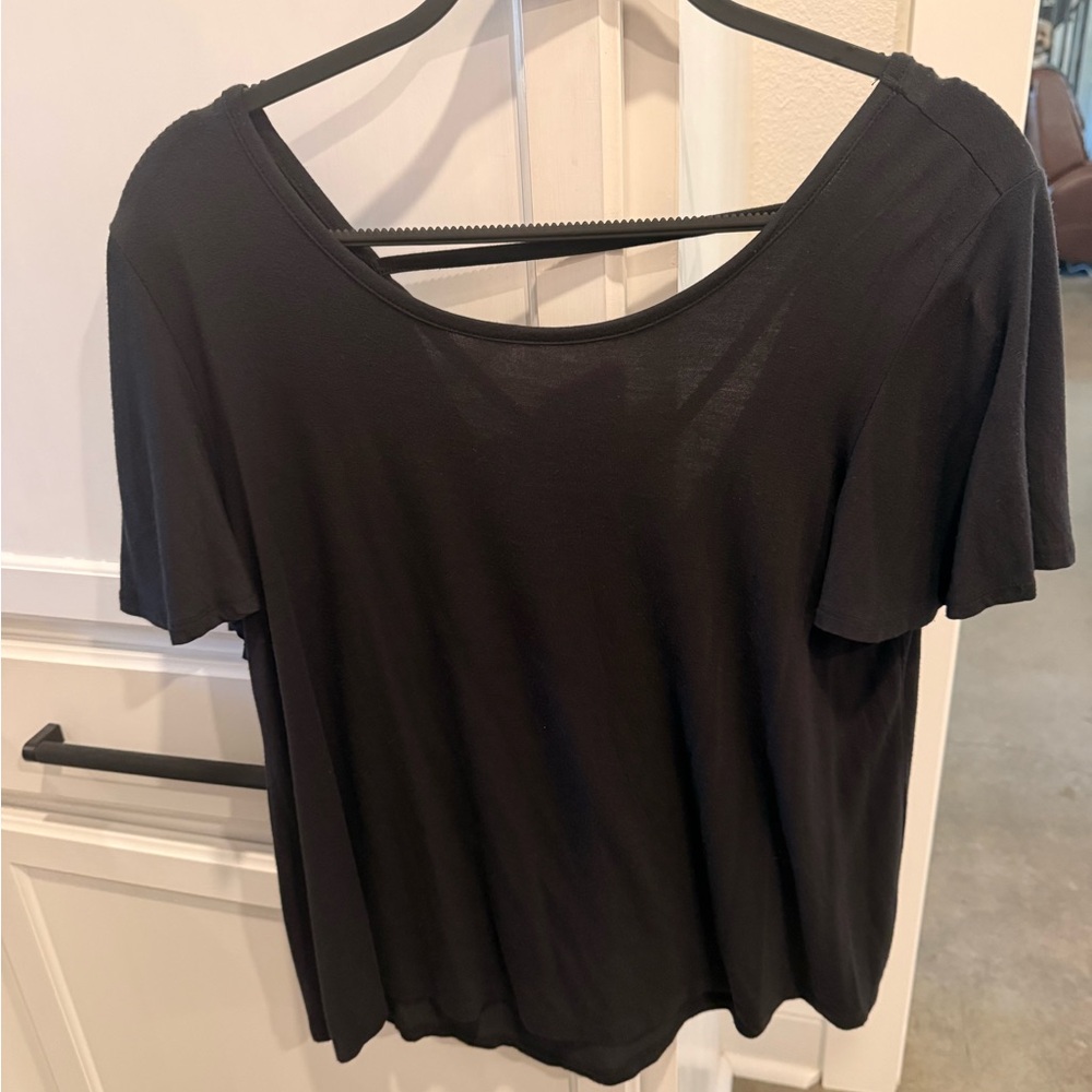 Maurices Black Short Sleeve Tee